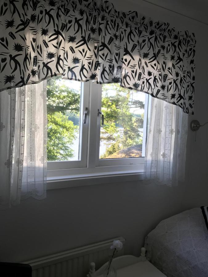 Holmsjö Stenhaella Bed&Breakfast מראה חיצוני תמונה